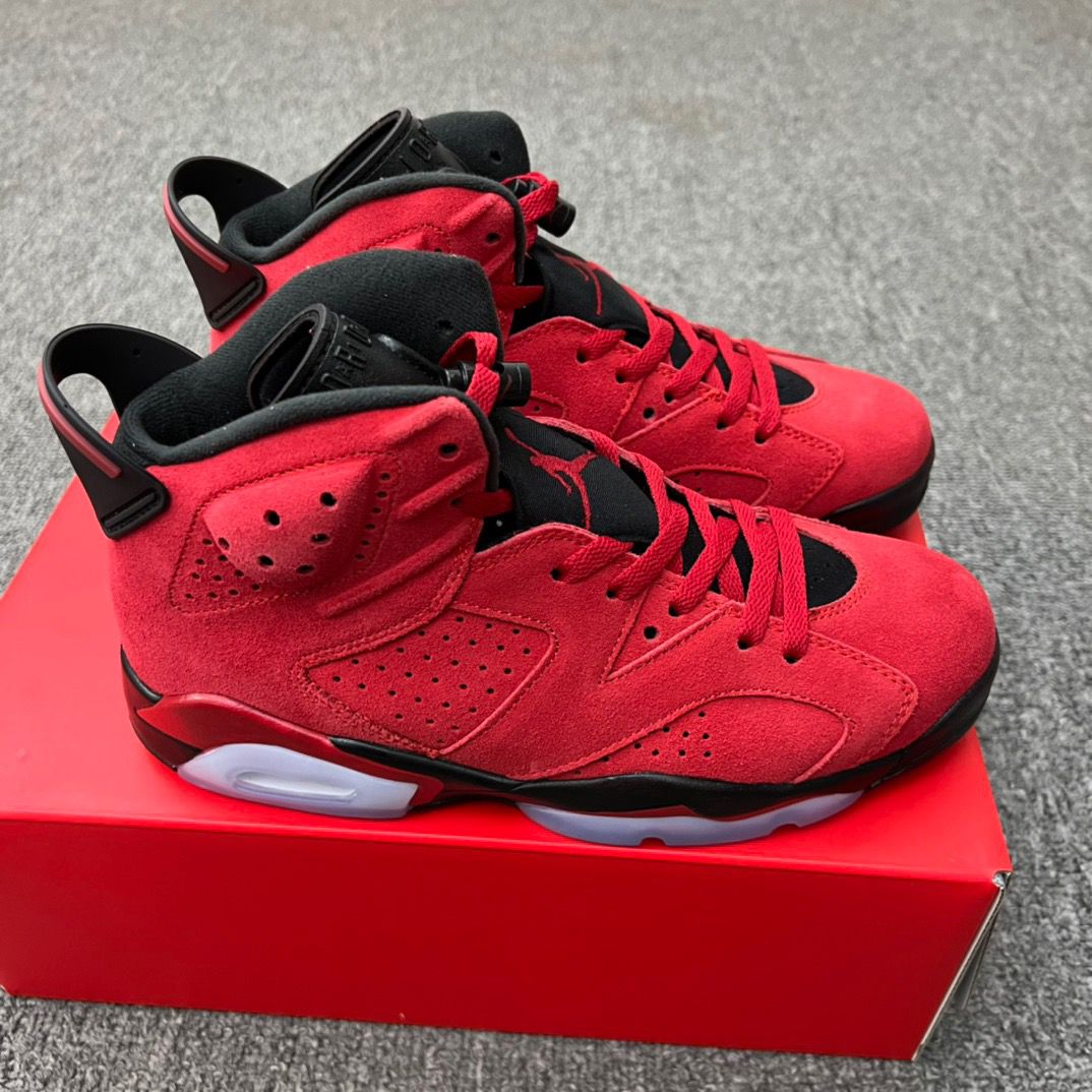Nike Air Jordan 6 Retro 